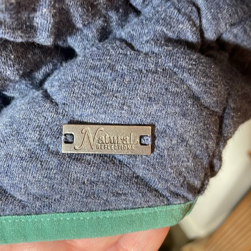 Natural Reflections Pullover - Picture 10 of 10